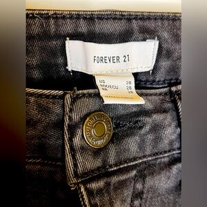 Forever 21 OFF Black Jeans / size 28